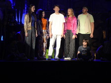 Enlarge photo 114