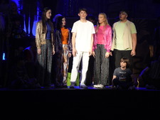 Enlarge photo 115