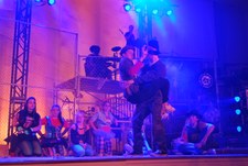 Enlarge photo 242