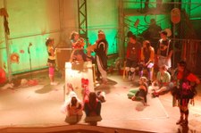 Enlarge photo 223