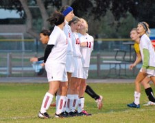 Girls Soccer vs Shorecrest