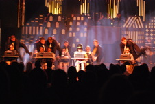 Enlarge photo 233