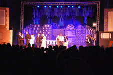 Enlarge photo 440