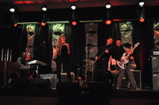 Enlarge photo 32