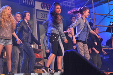 Enlarge photo 339