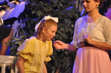 Enlarge photo 2012