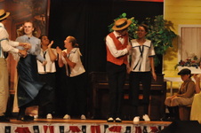 Enlarge photo 211