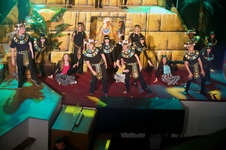 Enlarge photo 21