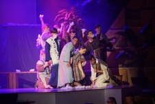 Enlarge photo 833