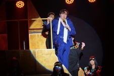Enlarge photo 444