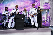Enlarge photo 344