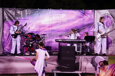 Enlarge photo 24