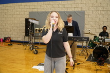 Enlarge photo 19