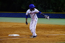 Enlarge photo 912
