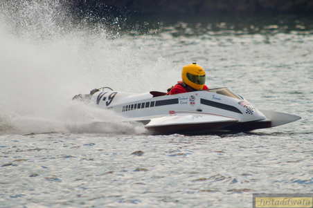 Enlarge photo 378