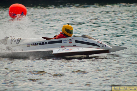 Enlarge photo 380