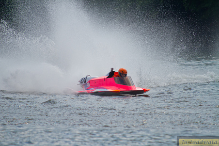 Enlarge photo 410