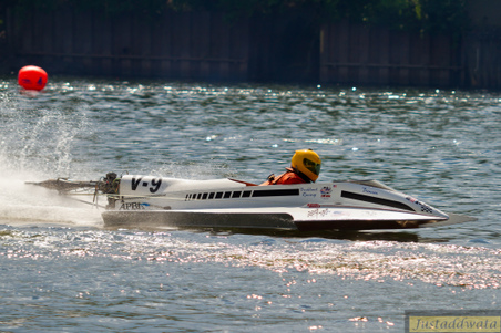 Enlarge photo 437