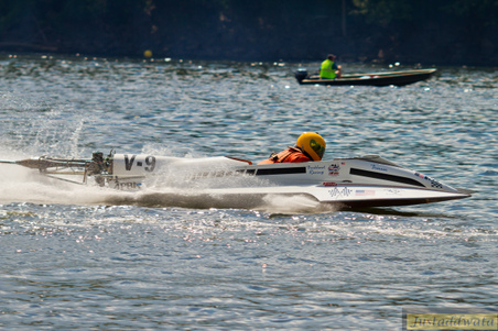 Enlarge photo 438