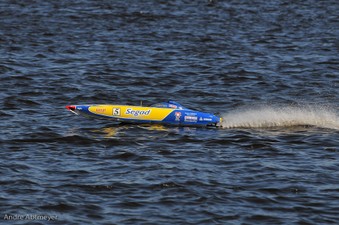 Enlarge photo 118