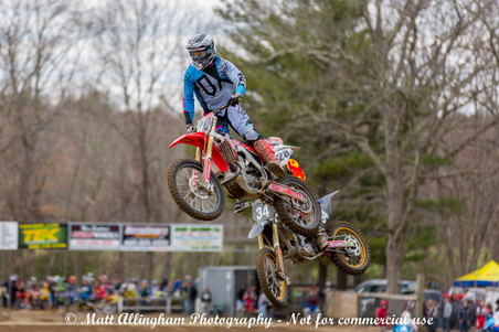 Enlarge photo 738