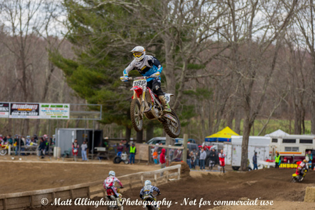 Enlarge photo 789