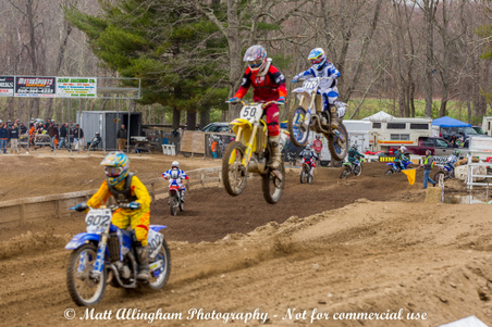Enlarge photo 880