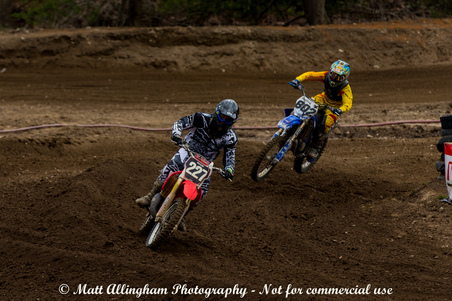 Enlarge photo 941
