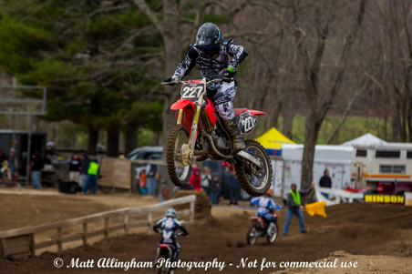 Enlarge photo 951