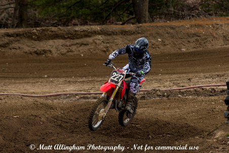Enlarge photo 999