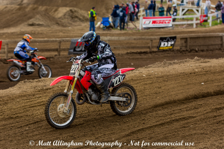 Enlarge photo 1040