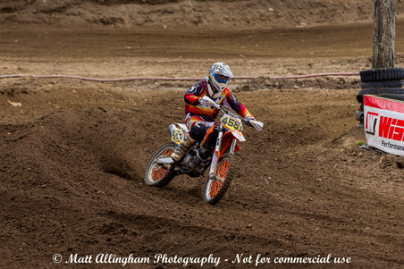 Enlarge photo 1095