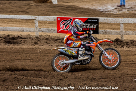 Enlarge photo 1098