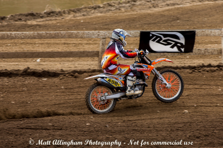 Enlarge photo 1100