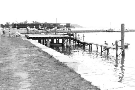 Enlarge photo 393