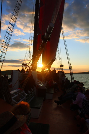 Enlarge photo 79