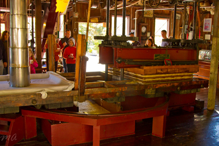 Enlarge photo 26