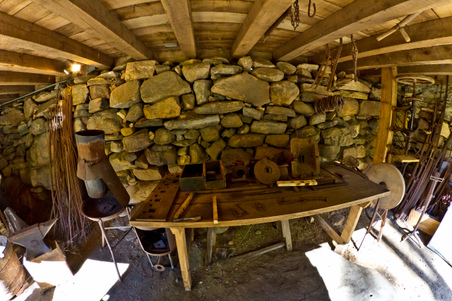 Enlarge photo 118