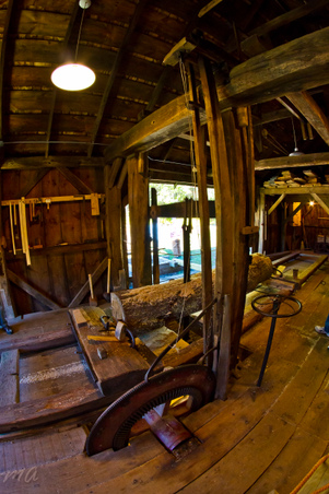 Enlarge photo 147