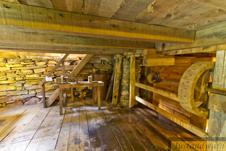 Enlarge photo 17