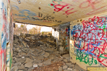 Enlarge photo 34