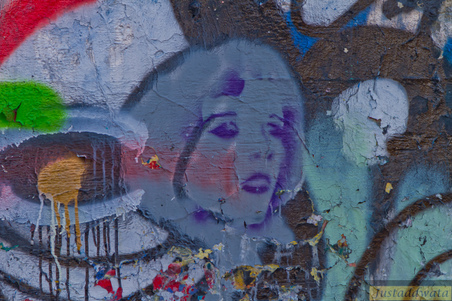 Enlarge photo 78