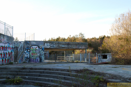 Enlarge photo 89