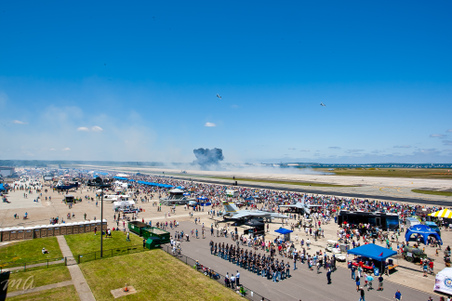 Enlarge photo 835