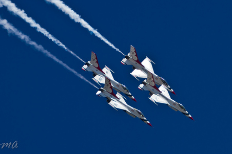 Enlarge photo 211