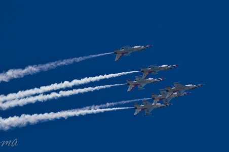 Enlarge photo 707