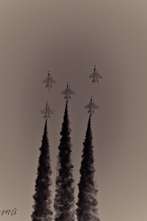 Enlarge photo 46