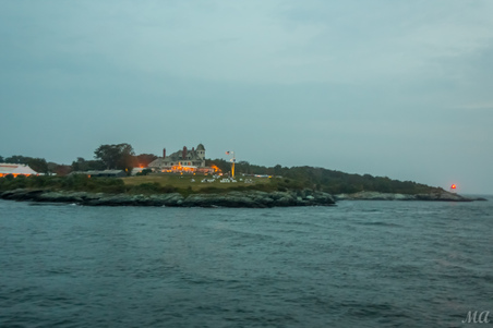 Enlarge photo 196