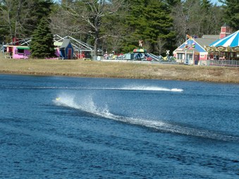 Enlarge photo 879