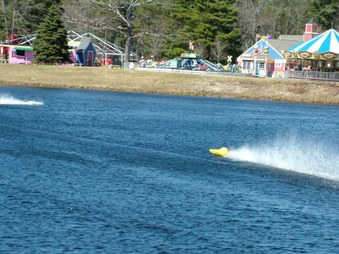 Enlarge photo 887